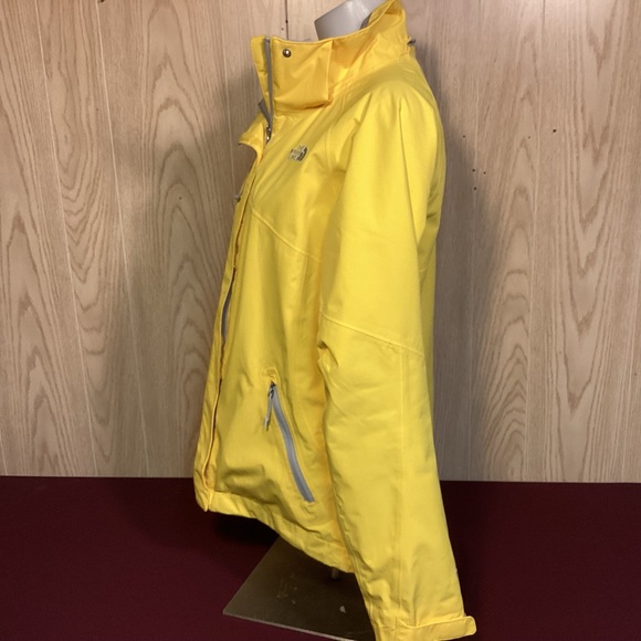 The North Face Womens Jacket Hyvent Size Small womens rain jacket - Picture 9 of 13